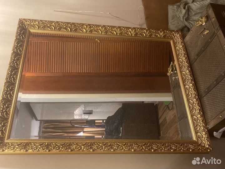 Зеркало большое в золотой раме 90/115