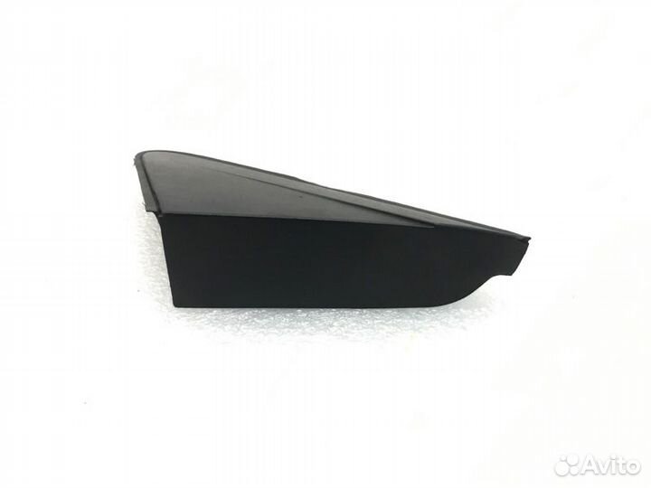 Накладка крыла левая Chevrolet Cruze седан 1.6