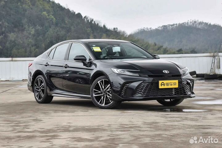 Toyota Camry 2.0 CVT, 2024