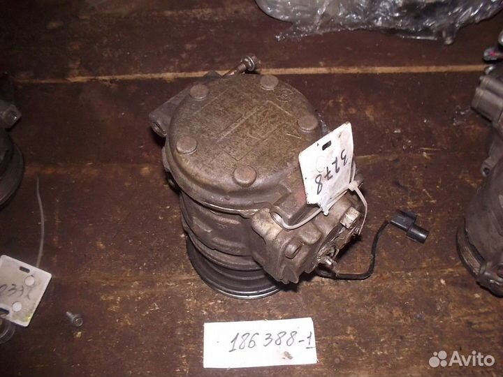 Компрессор системы кондиционирования (BMW 5)