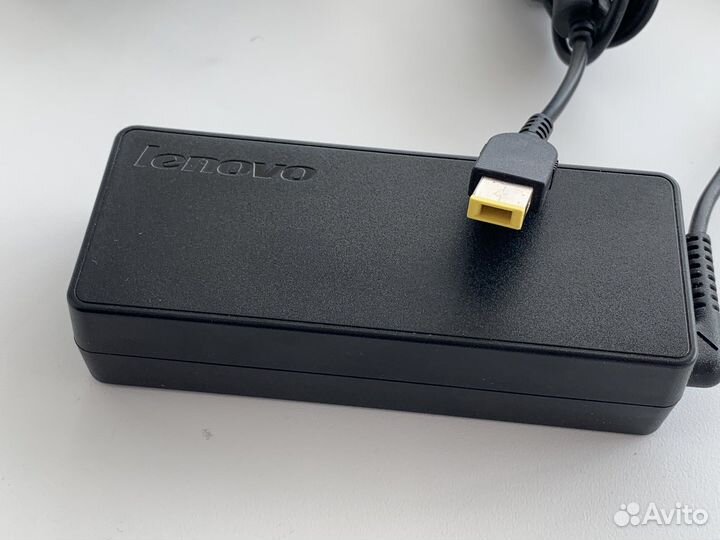 Блок питания Lenovo adlx90NLC3A