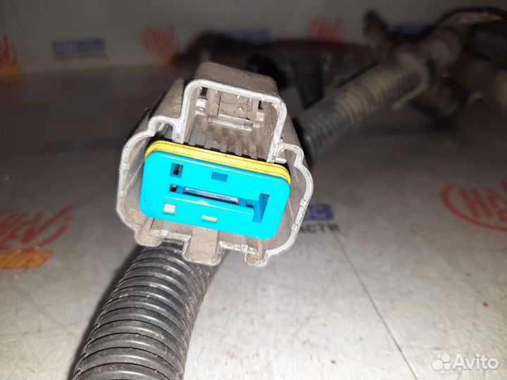 Кабель инвертора к блоку Cadillac Escalade