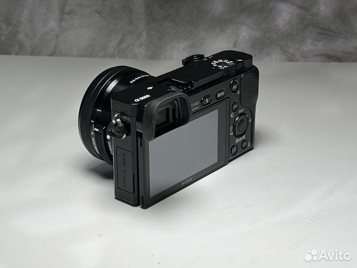 Sony Alpha 6000 (ilce-6000L)(пробег 16405)