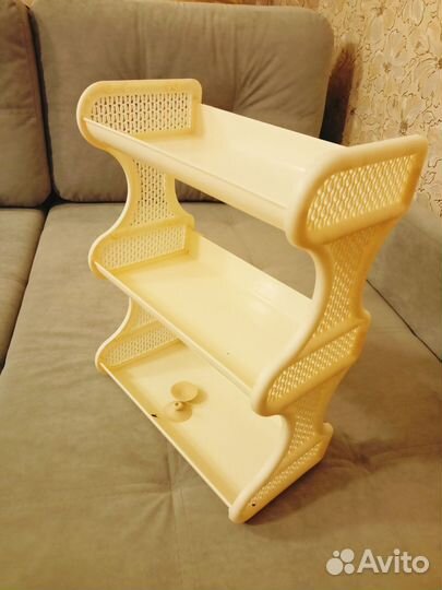 Полочка для ванной