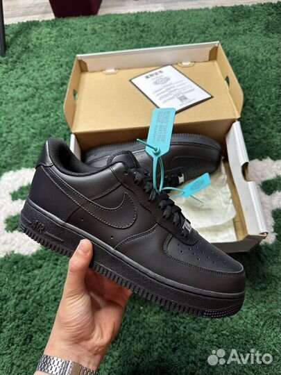 Nike Air Force 1 Low black(оригинал,на руках)