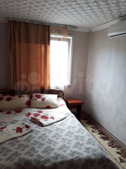 Комната 16 м² в 3-к., 1/1 эт.