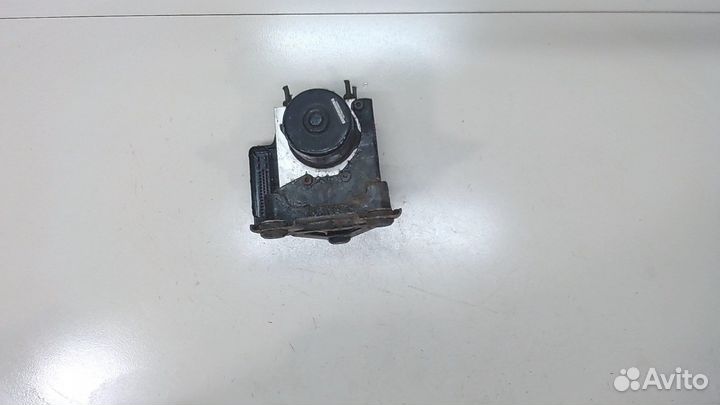 Блок абс, насос Toyota Sequoia, 2002