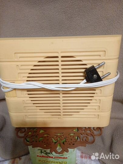 Копилки и громкоговоритель СССР