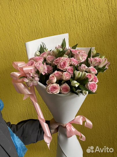 Живые цветы букеты