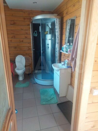 Дом 188 м² на участке 6 сот.