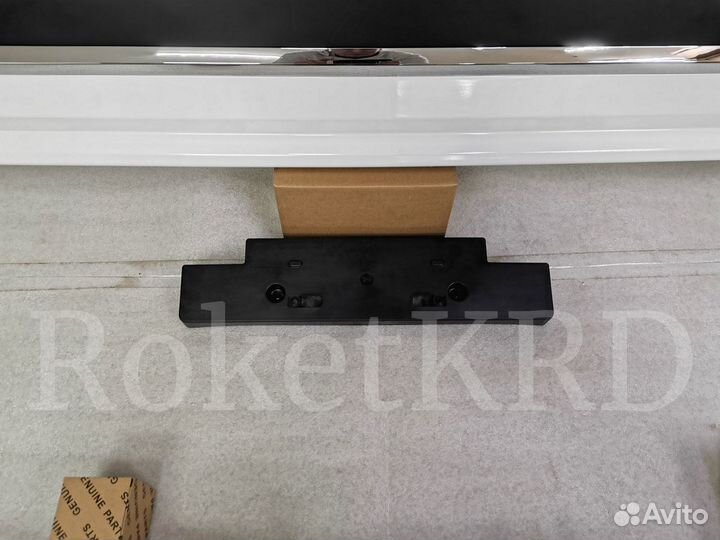 Обвес Toyota Land Cruiser 200 Executive Lounge R74