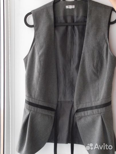 Школьная форма для девочки. Бросско