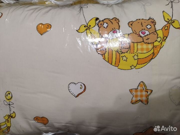 Набор в детскую кроватку