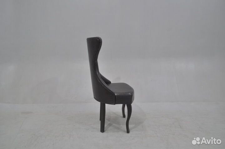 Стул для посетителей