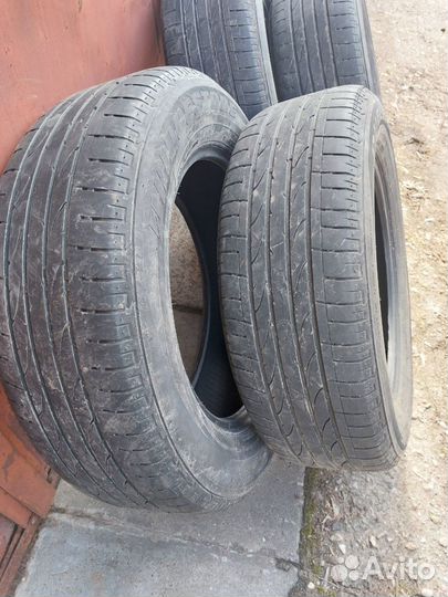 Bridgestone Dueler H/P Sport 215/65 R17 99V