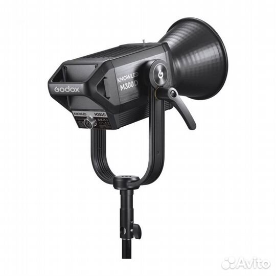 Светодиодный осветитель Godox Knowled M300D