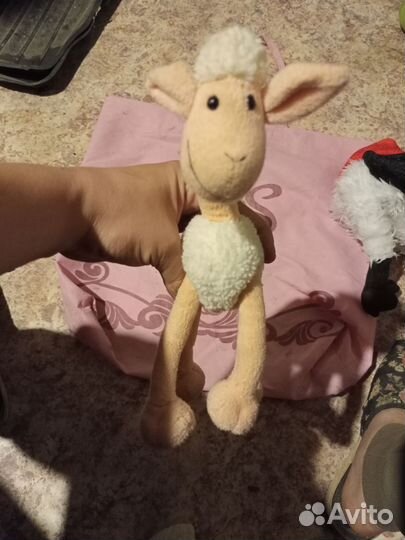 Мягкие игрушки и рюкзачок