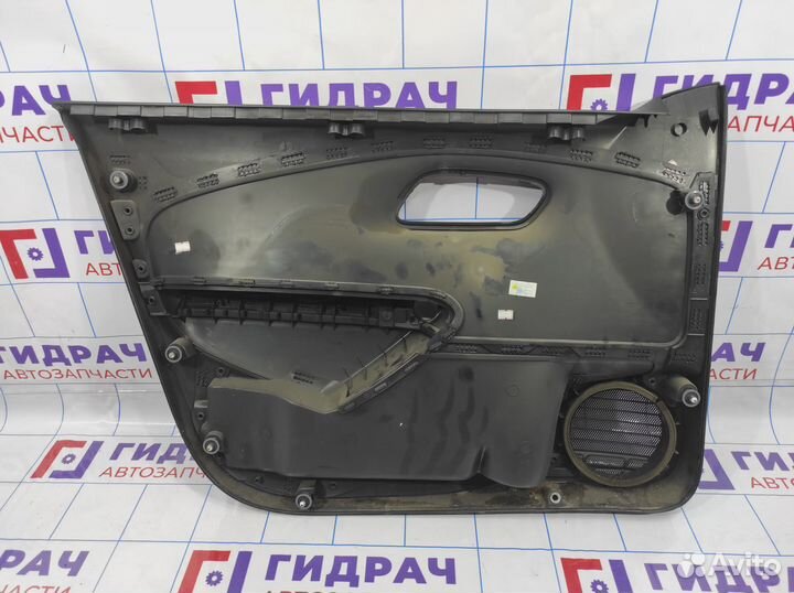 Обшивка двери передней правой Volkswagen Polo Seda