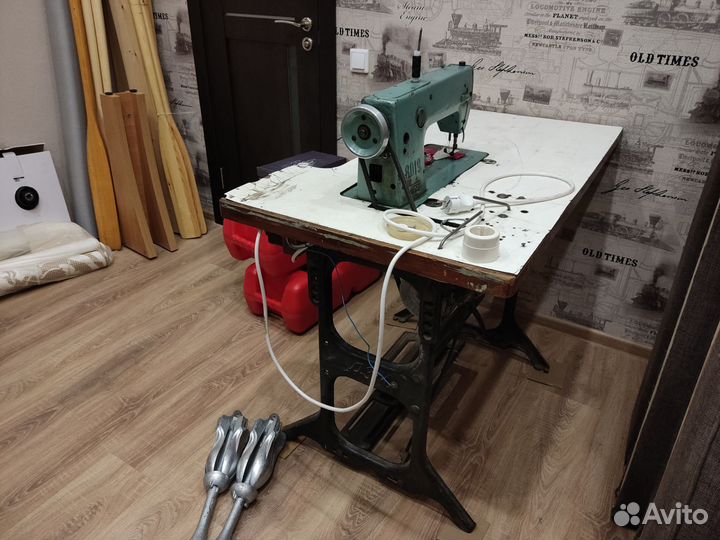 Ручная швейная машина бу