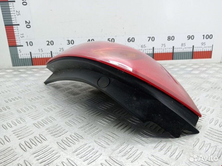 Фонарь задний левый Nissan Primera