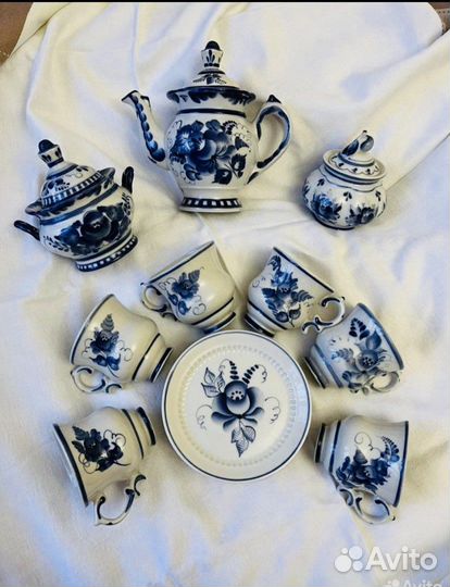 Чайно-кофейный сервиз гжель