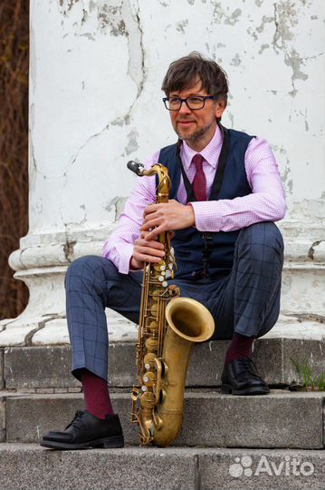 Саксофонист на мероприятие, свадьбу. Цена от 8000