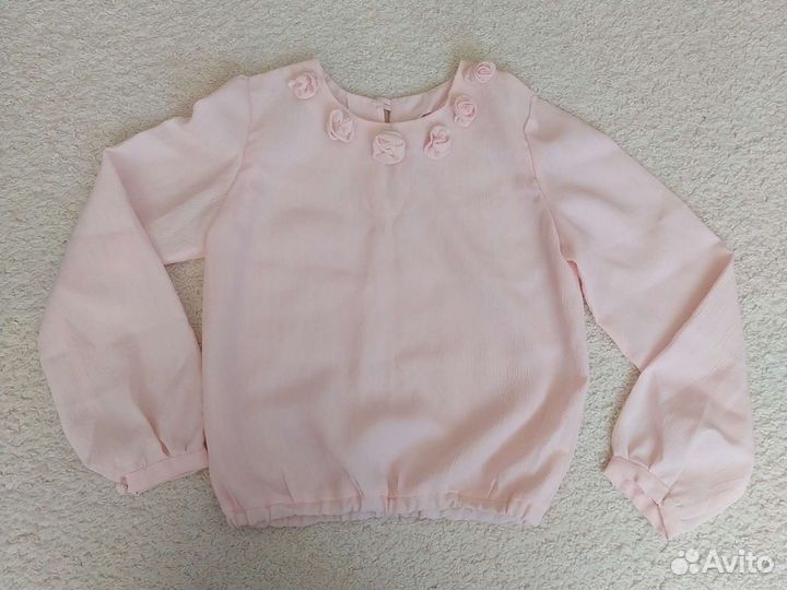 Блузка для девочки новая,132-140см