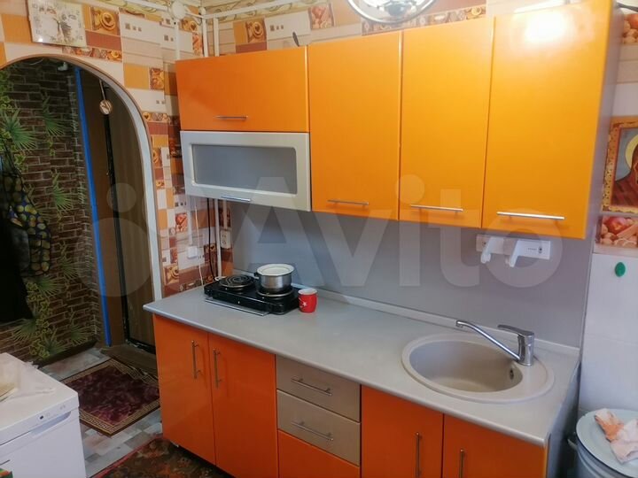 2-к. квартира, 70 м², 2/2 эт.
