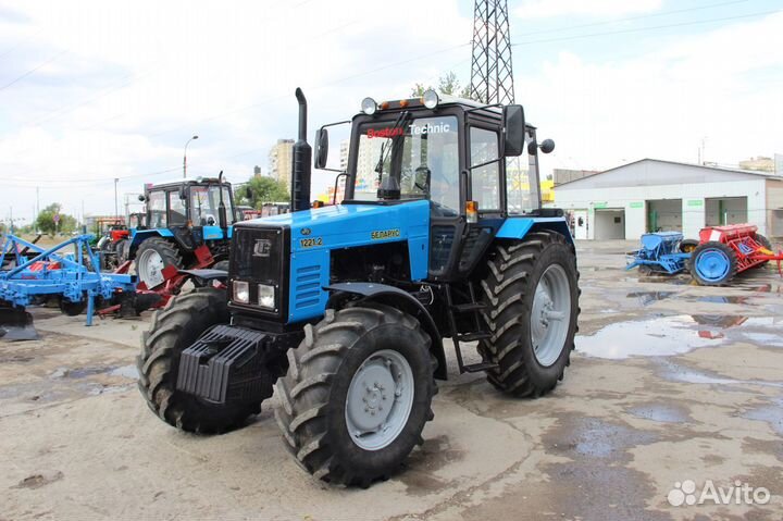 Трактор МТЗ (Беларус) 1221.2, 2009