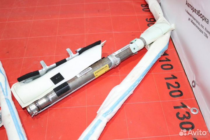 Шторка безопасности левая Toyota Land Cruiser 200