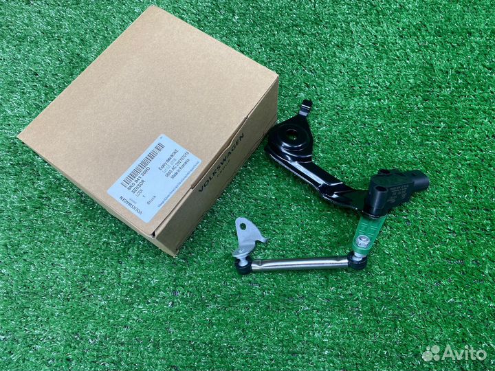 Датчик дорожного просвета Audi A4 A5 VAG