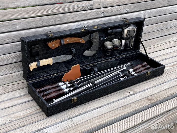 Набор шашлычный в подарочном кейсе