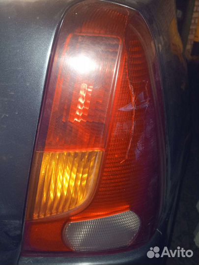 Фара задняя правая Renault Logan 1.6 2009