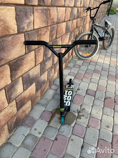 Трюковой самокат invert