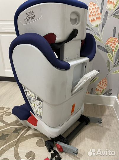 Автомобильное детское кресло Britax