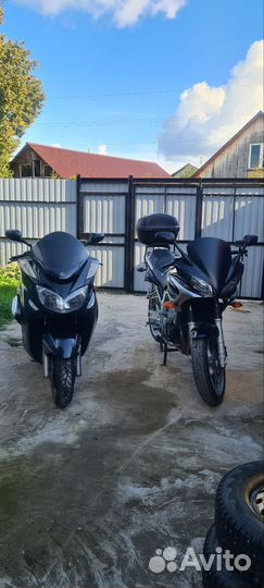 Макси скутер Yamaha Grand Majesty 400