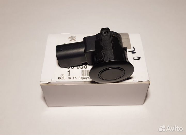 Кольцо крепления парктроника Peugeot Citroen