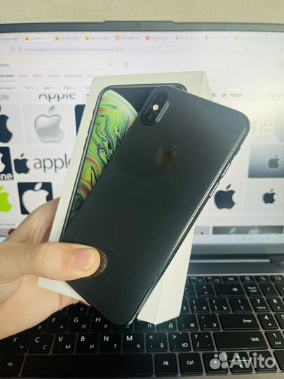 iPhone Xs, 64 ГБ