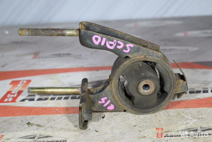 Подушка двс зад c Toyota Vitz SCP10 1SZ-FE