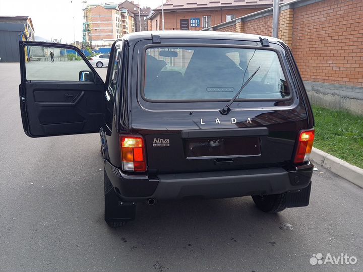 LADA 4x4 (Нива) 1.7 МТ, 2023, 5 км