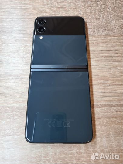 Samsung Galaxy Z Flip3 5G, 8/128 ГБ