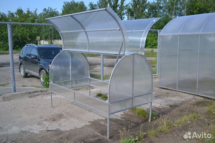 Теплицы на Бору