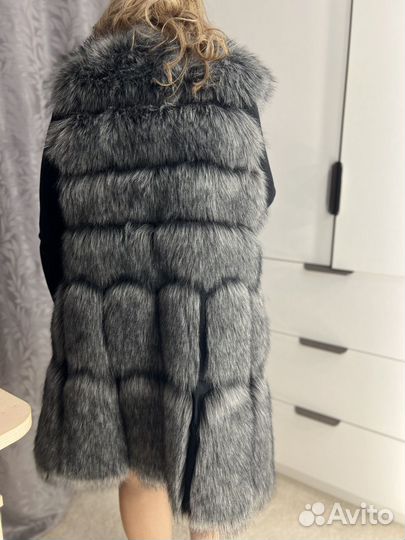 Новая жилетка искуственный мех