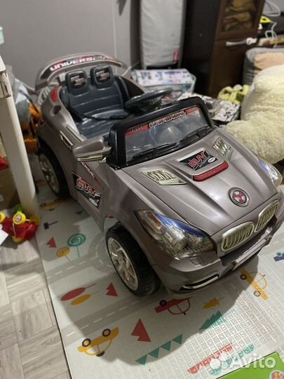 Детский электромобиль