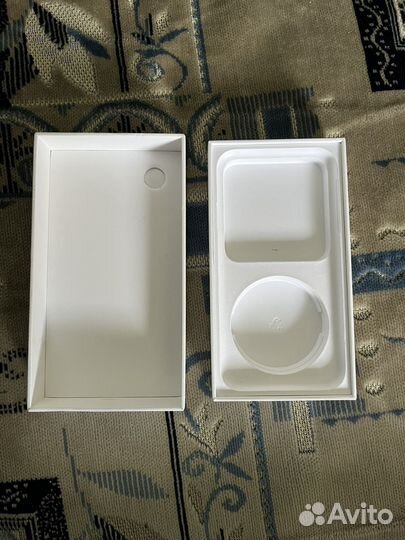 Коробка от iPhone XR Black
