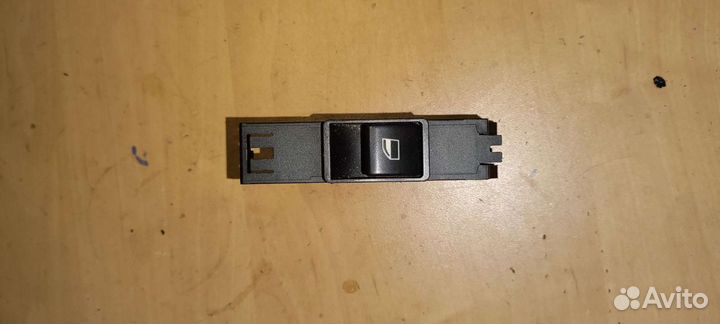 Bmw 3 e46 кнопка стеклоподьемника правая