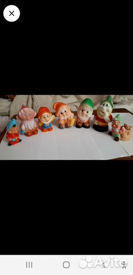 Резиновые игрушки для купания и коллекции