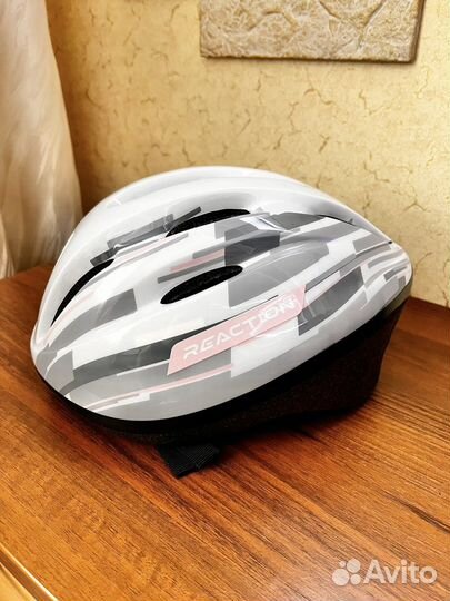 Защитный шлем для роликов, велосипеда и т. д