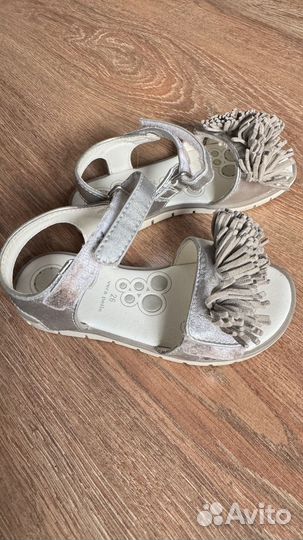 Сандалии для девочки 26 размер