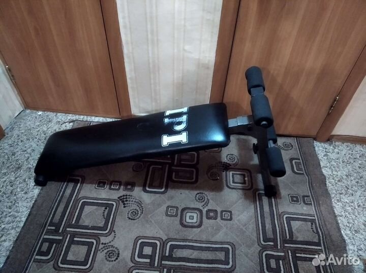 Скамья для пресса